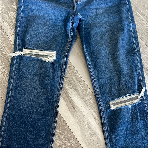 🔥BRAND NEW Abercrombie & Fitch Blue Cropped Ankle Straight Jeans - Picture 4 of 6
